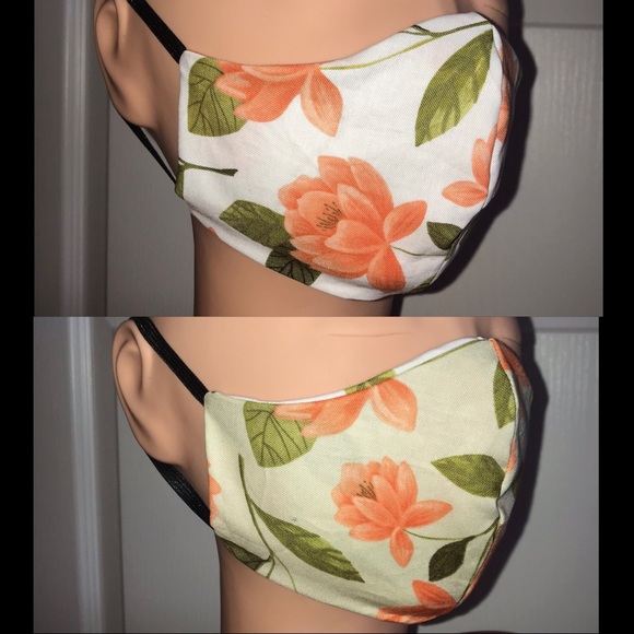Sold! Reversible face mask - Picture 1 of 1